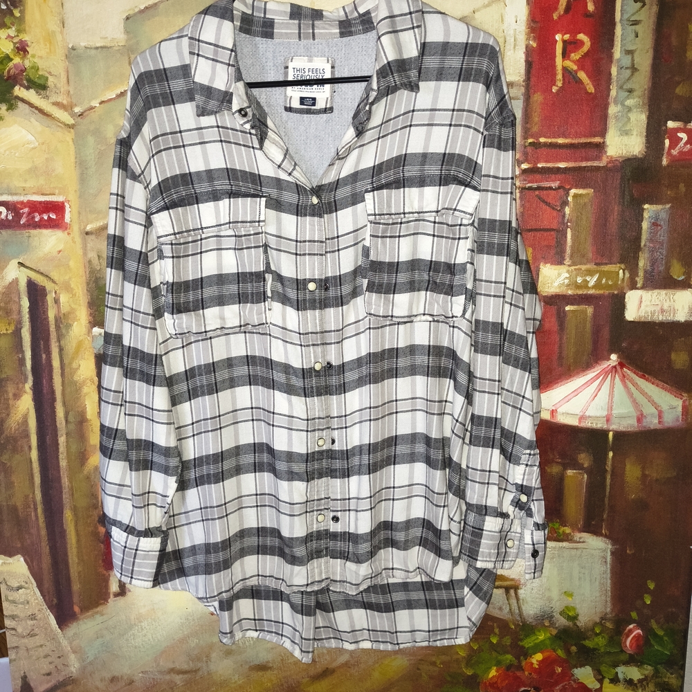 American Eagle Plaid Button-down Shirt